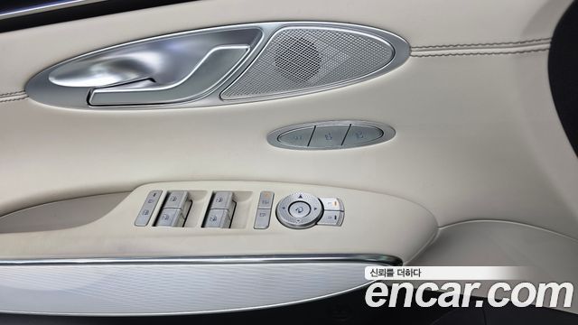 Genesis GV70 2.5T Gasoline AWD 2025 — фото 13