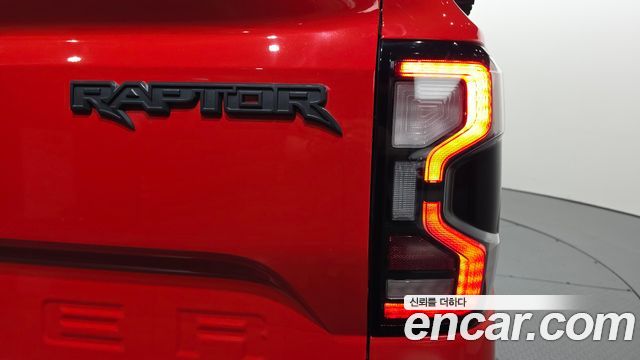 Ford Ranger (IV) 2.0 Raptor 2024 — фото 23