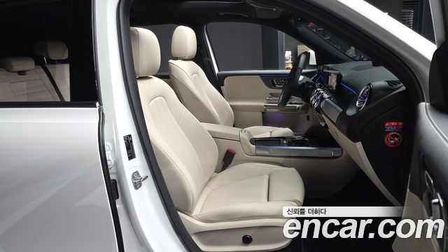 Mercedes-Benz EQB (X243) EQB300 4MATIC Progressive 2026 — фото 11