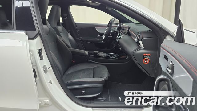 Mercedes-Benz CLA-Class (C118) CLA250 4MATIC 2023 — фото 26