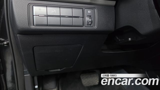 KG Mobility (SsangYong) Rexton Sports Diesel 2.2 4WD Prestige 2019 — фото 29