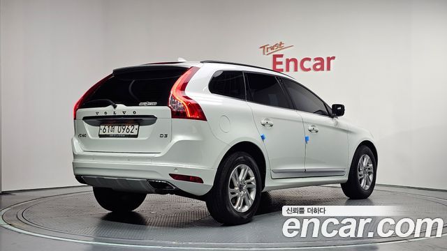 Volvo XC60 D3 1st 2016 — фото 2