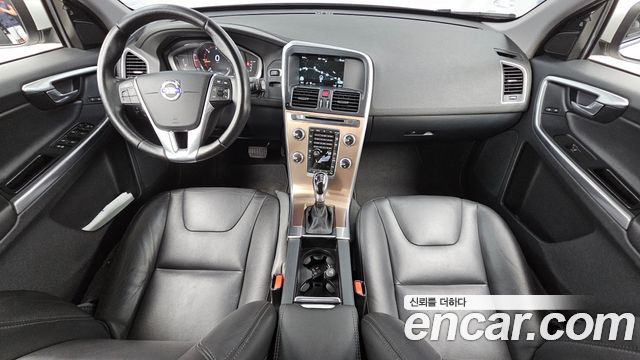 Volvo XC60 D3 1st 2016 — фото 7