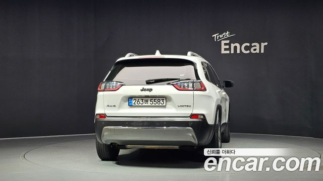 Jeep Cherokee (KL) 2.4 Limited AWD 2020 — фото 4