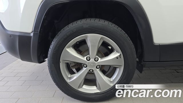 Jeep Cherokee (KL) 2.4 Limited AWD 2020 — фото 5