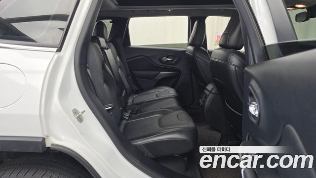 Jeep Cherokee (KL) 2.4 Limited AWD 2020 — фото 12