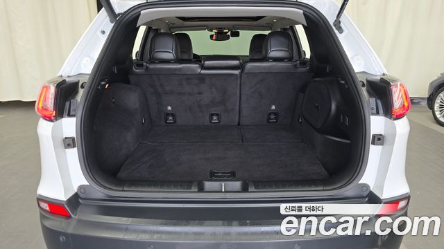 Jeep Cherokee (KL) 2.4 Limited AWD 2020 — фото 20
