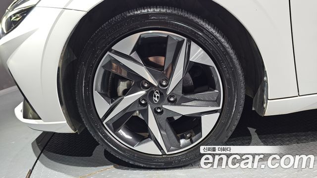 Hyundai Avante (CN7) 1.6 Inspiration 2023 — фото 5