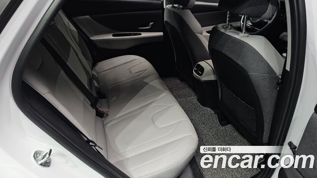 Hyundai Avante (CN7) 1.6 Inspiration 2023 — фото 16