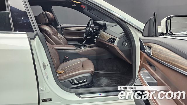 BMW 6 Series GT (G32) 620d M Sport 2020 — фото 11