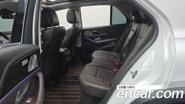 Mercedes-Benz GLE-Class (W167) GLE300d 4MATIC 2022 — фото 11