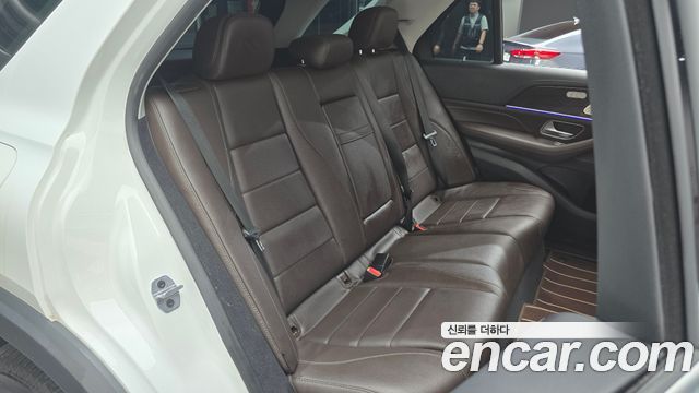 Mercedes-Benz GLE-Class (W167) GLE300d 4MATIC 2022 — фото 12