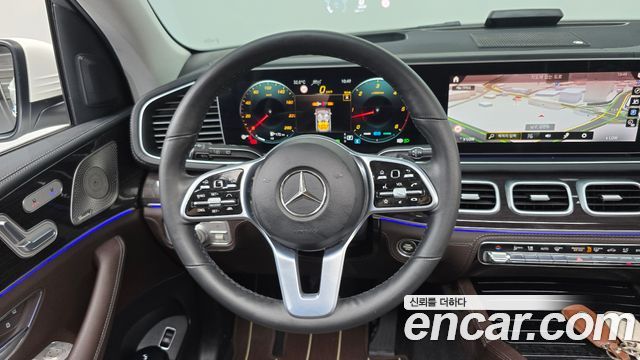 Mercedes-Benz GLE-Class (W167) GLE300d 4MATIC 2022 — фото 13