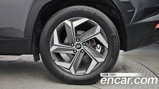 Hyundai Tucson (NX4) Gasoline 1.6 Turbo 2WD Inspiration 2021 — фото 5