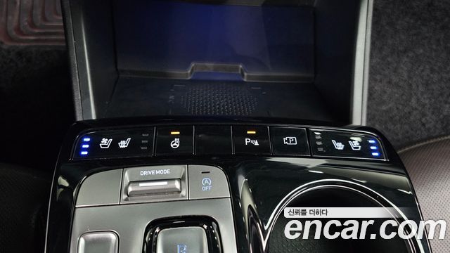 Hyundai Tucson (NX4) Gasoline 1.6 Turbo 2WD Inspiration 2021 — фото 30