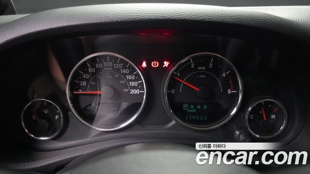 Jeep Wrangler (JK) 2.8 Diesel Sahara 4Door 2014 — фото 8