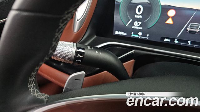 Genesis G90 (RS4) Gasoline 3.5 Turbo AWD 2022 — фото 35