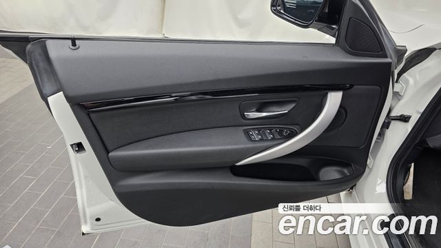 BMW 3 Series GT (F34) GT 320d M Sport Premium 2020 — фото 24