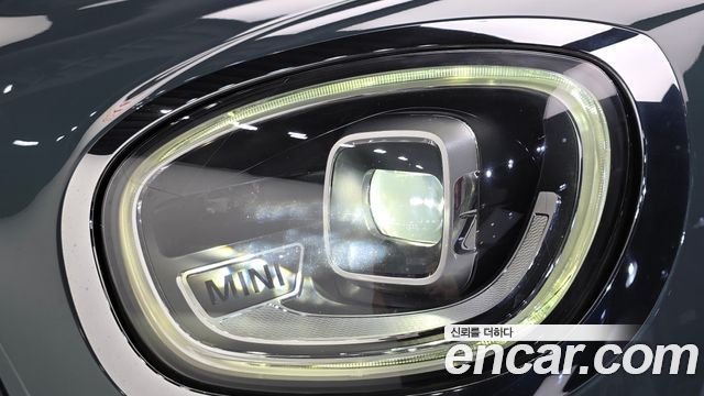 MINI Cooper Countryman Classic Plus 2nd 2022 — фото 22