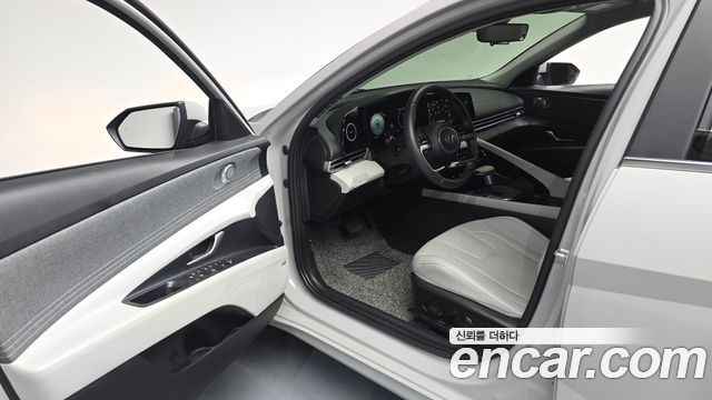 Hyundai Avante (CN7) 1.6 Inspiration 2023 — фото 10