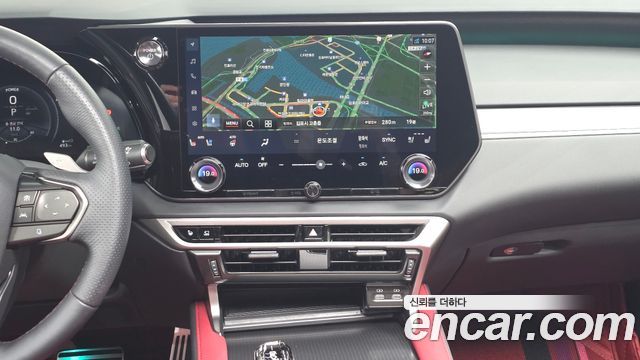 Lexus RX500h (V) F-Sport 2024 — фото 13