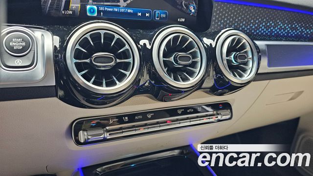 Mercedes-Benz GLB-Class (X247) GLB200 d 2024 — фото 13