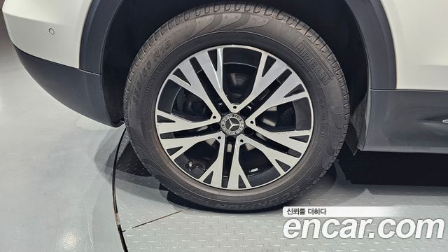 Mercedes-Benz GLB-Class (X247) GLB200 d 2024 — фото 21