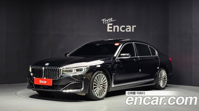 BMW 7 Series (G11) 745Le iPerformance Design Pure Excellence