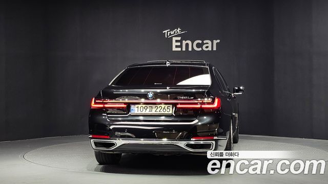 BMW 7 Series (G11) 745Le iPerformance Design Pure Excellence 2021 — фото 4