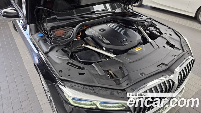 BMW 7 Series (G11) 745Le iPerformance Design Pure Excellence 2021 — фото 6
