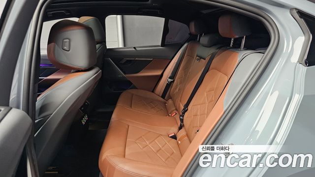 BMW 5 Series (G60) 530i xDrive M Sport 2026 — фото 12