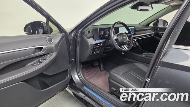 Hyundai Sonata The Edge (DN8) 1.6 Turbo Premium 2024 — фото 10