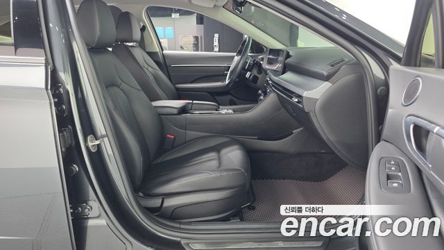 Hyundai Sonata The Edge (DN8) 1.6 Turbo Premium 2024 — фото 11