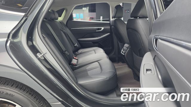Hyundai Sonata The Edge (DN8) 1.6 Turbo Premium 2024 — фото 12