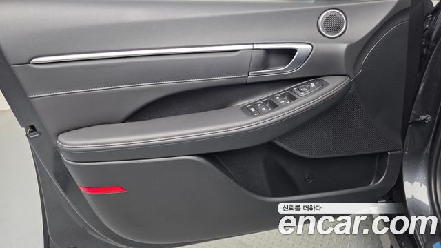 Hyundai Sonata The Edge (DN8) 1.6 Turbo Premium 2024 — фото 24