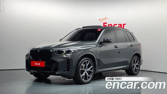 BMW X5 (G05) xDrive 40i M Sport Pro 2026 — фото 1