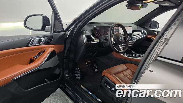 BMW X5 (G05) xDrive 40i M Sport Pro 2026 — фото 10