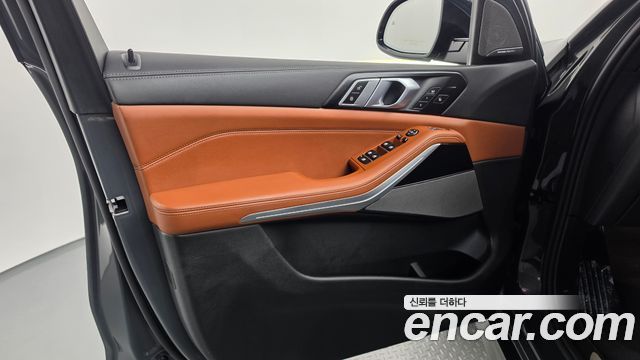 BMW X5 (G05) xDrive 40i M Sport Pro 2026 — фото 30