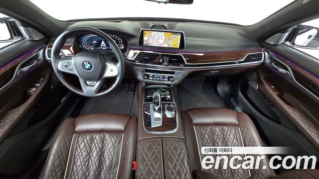 BMW 7 Series (G11) 750Li xDrive Design Pure Excellence Prestige 2020 — фото 7