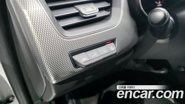Renault Korea XM3 1.6 GTe Inspire 2024 — фото 12