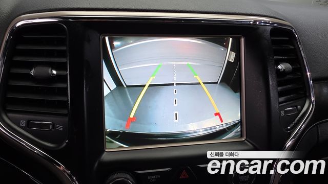 Jeep Grand Cherokee 3.6 Limited WK2 2015 — фото 15