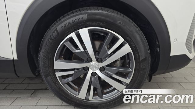 Peugeot 5008 (II) 1.2 Pure Tech Allure 2022 — фото 27