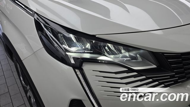 Peugeot 5008 (II) 1.2 Pure Tech Allure 2022 — фото 28