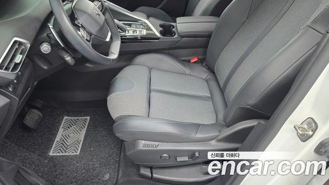 Peugeot 5008 (II) 1.2 Pure Tech Allure 2022 — фото 33