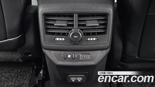 Peugeot 5008 (II) 1.2 Pure Tech Allure 2022 — фото 37