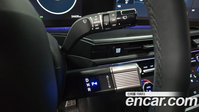 Hyundai Santa Fe (MX5) HEV 1.6 4WD Calligraphy 2024 — фото 9