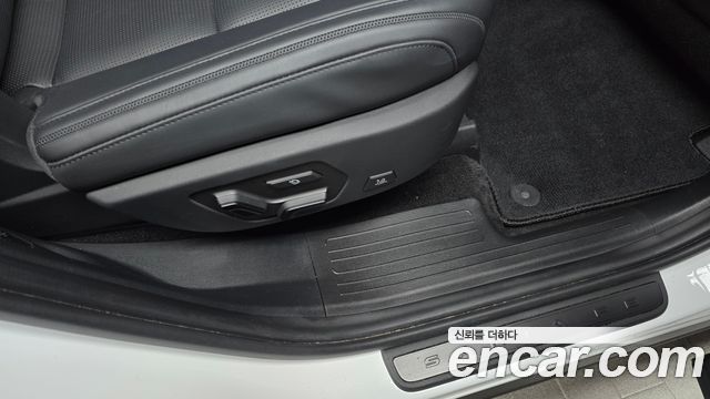 Hyundai Santa Fe (MX5) HEV 1.6 4WD Calligraphy 2024 — фото 20