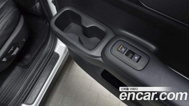 Hyundai Santa Fe (MX5) HEV 1.6 4WD Calligraphy 2024 — фото 29