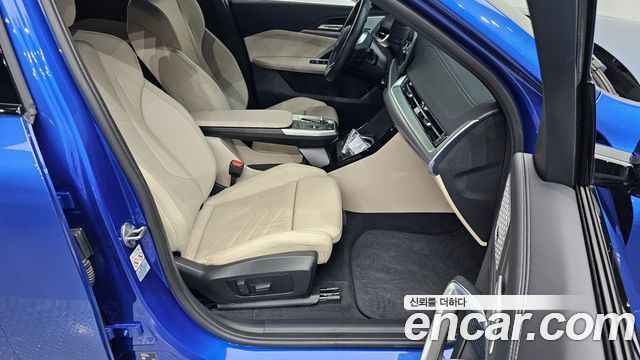 BMW iX2 (U10) eDrive 20 M Sport 2024 — фото 32