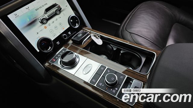 Land Rover Range Rover (IV) D350 Vogue SE Disel 2021 — фото 9